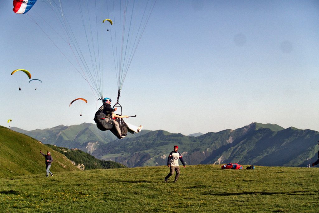 Paragliding over the Aragvi canyon